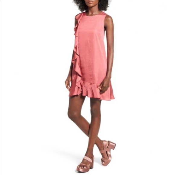 Astr Dresses & Skirts - Astr the Label Sateen Shift Dress